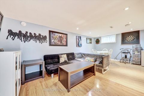 Photo 32 at 18 Hutcherson Square, Malvern, Toronto