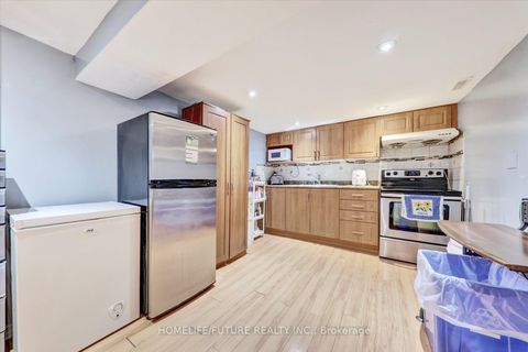 Photo 35 at 18 Hutcherson Square, Malvern, Toronto