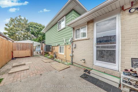 Photo 36 at 18 Hutcherson Square, Malvern, Toronto