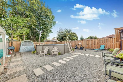 Photo 37 at 18 Hutcherson Square, Malvern, Toronto