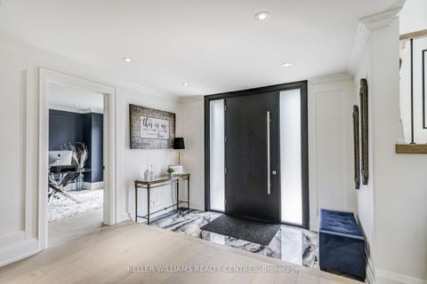 Photo 6 at 82 Burton Grove, King City, King