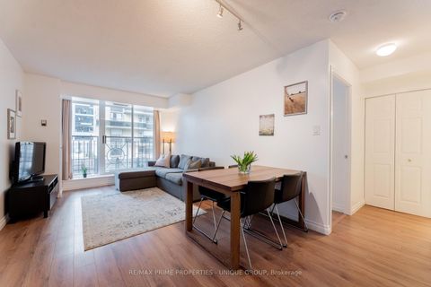 Photo 8 at 211 - 188 Redpath Avenue, Mount Pleasant West, Toronto