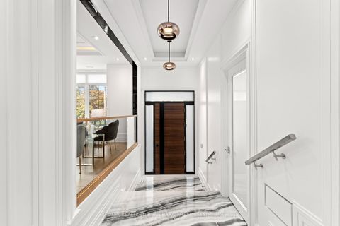Photo 7 at 17 Waring Court, Willowdale East, Toronto