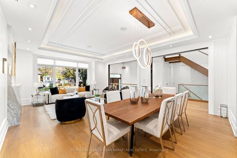 Photo 10 at 17 Waring Court, Willowdale East, Toronto