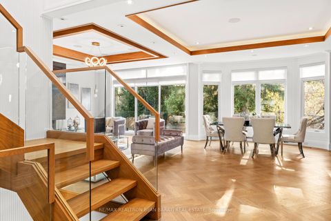 Photo 11 at 17 Waring Court, Willowdale East, Toronto