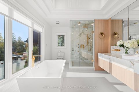 Photo 26 at 17 Waring Court, Willowdale East, Toronto