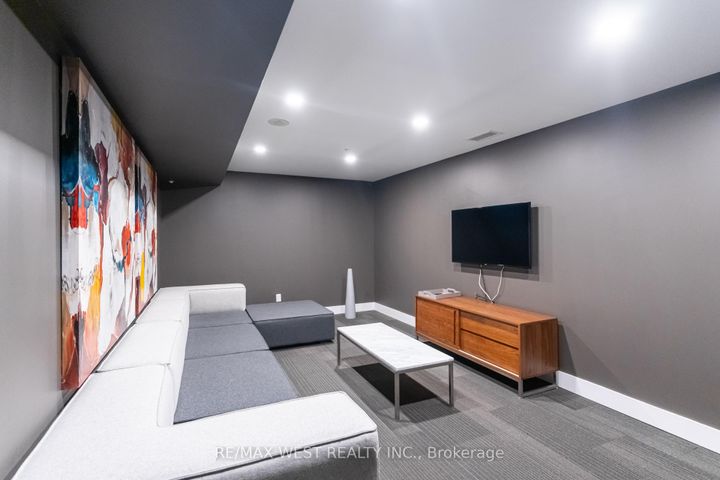 Photo 25 at 1308 - 68 Merton Street, Mount Pleasant West, Toronto