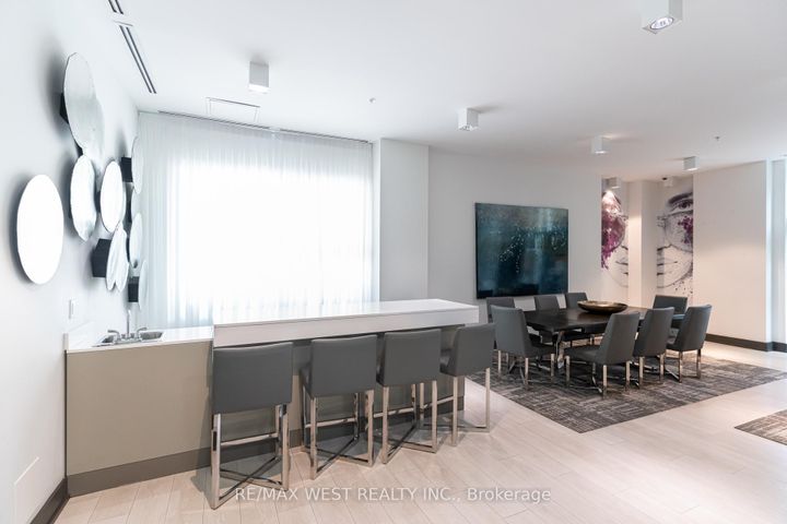 Photo 27 at 1308 - 68 Merton Street, Mount Pleasant West, Toronto
