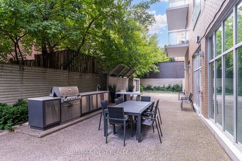 Photo 31 at 1308 - 68 Merton Street, Mount Pleasant West, Toronto