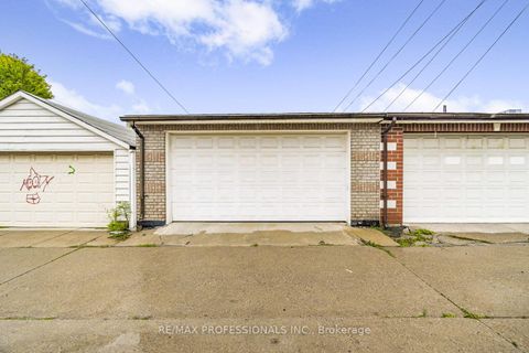 Photo 25 at 1197 Dufferin Street, Junction, Toronto