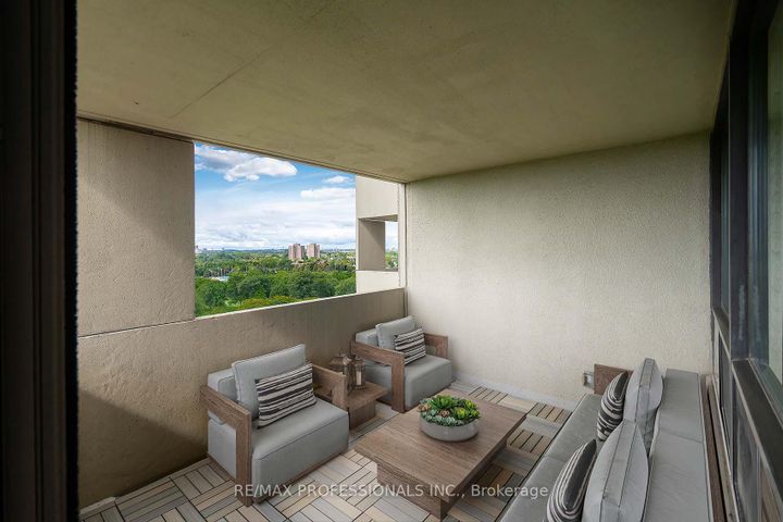 Photo 9 at E8 - 284 Mill Road, Markland Wood, Toronto