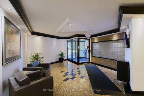 Photo 2 at E8 - 284 Mill Road, Markland Wood, Toronto