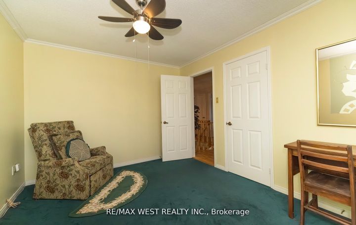 Photo 19 at 52 Amantine Crescent, Fletcher's Creek South, Brampton