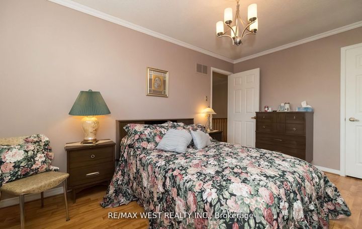 Photo 22 at 52 Amantine Crescent, Fletcher's Creek South, Brampton