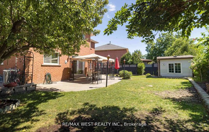 Photo 36 at 52 Amantine Crescent, Fletcher's Creek South, Brampton