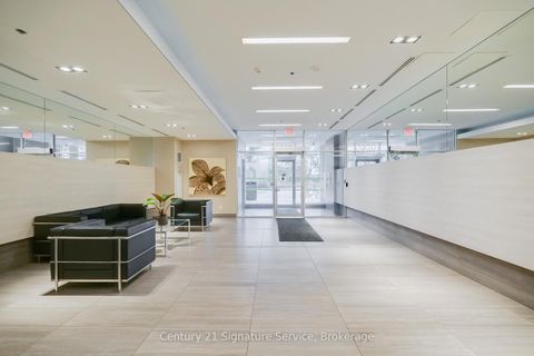 Photo 3 at 609 - 3520 Danforth Avenue, Oakridge, Toronto