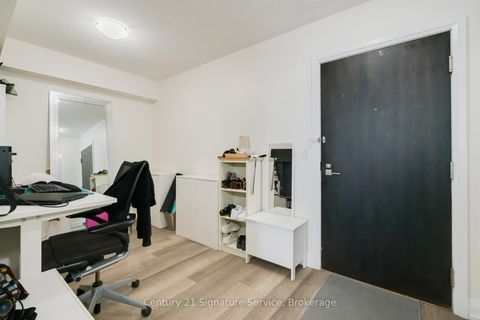 Photo 5 at 609 - 3520 Danforth Avenue, Oakridge, Toronto