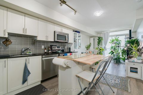 Photo 8 at 609 - 3520 Danforth Avenue, Oakridge, Toronto