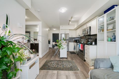 Photo 15 at 609 - 3520 Danforth Avenue, Oakridge, Toronto
