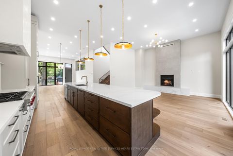 Photo 8 at 66 Parkhurst Boulevard, Leaside, Toronto