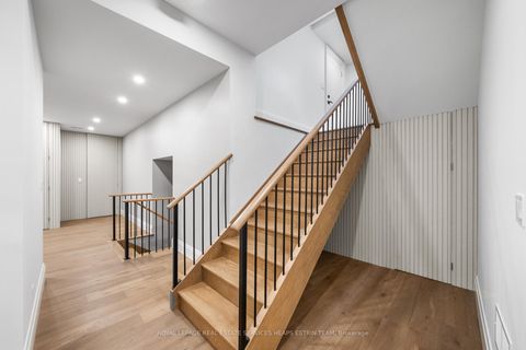 Photo 28 at 66 Parkhurst Boulevard, Leaside, Toronto