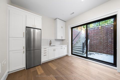 Photo 31 at 66 Parkhurst Boulevard, Leaside, Toronto