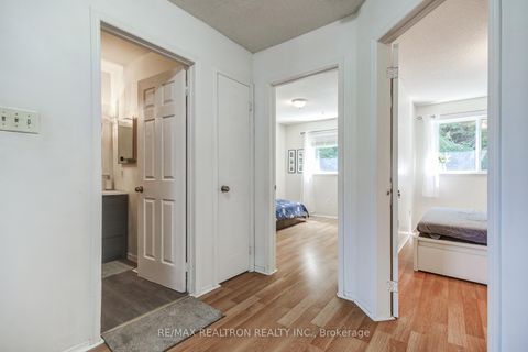 Photo 25 at 680 Gibney Crescent, Summerhill Estates, Newmarket