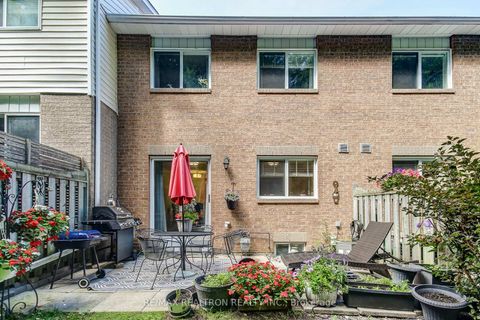 Photo 47 at 680 Gibney Crescent, Summerhill Estates, Newmarket