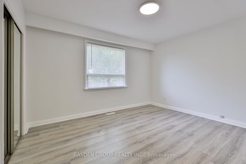Photo 20 at 42 Bridgenorth Crescent, Beaumonde Heights, Toronto