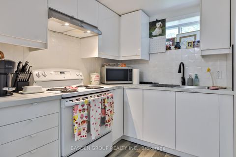Photo 30 at 42 Bridgenorth Crescent, Beaumonde Heights, Toronto