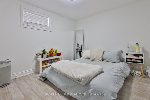 Photo 32 at 42 Bridgenorth Crescent, Beaumonde Heights, Toronto