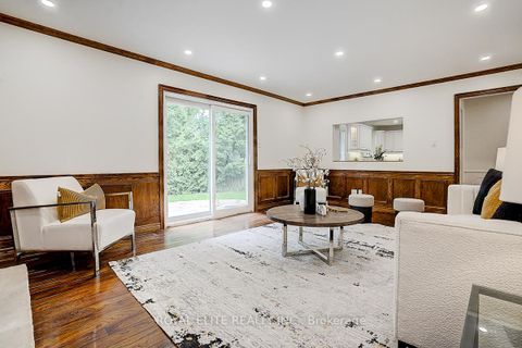 Photo 14 at 11 Abbeywood Trail, Don Mills, Toronto