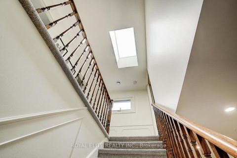 Photo 25 at 11 Abbeywood Trail, Don Mills, Toronto