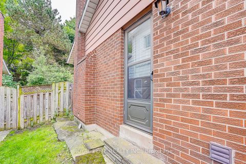 Photo 43 at 11 Abbeywood Trail, Don Mills, Toronto