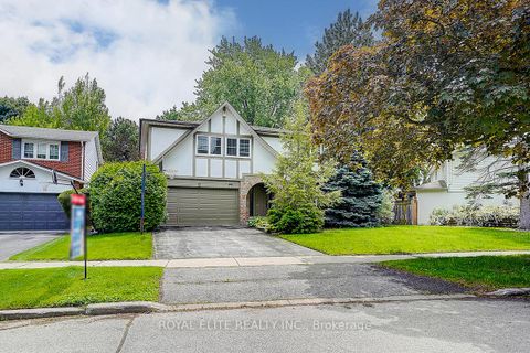 Photo 45 at 11 Abbeywood Trail, Don Mills, Toronto