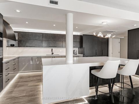 Photo 8 at 1810/1809 - 175 Cumberland Street, Annex, Toronto
