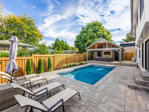 Photo 36 at 2212 Urwin Crescent, WO West, Oakville