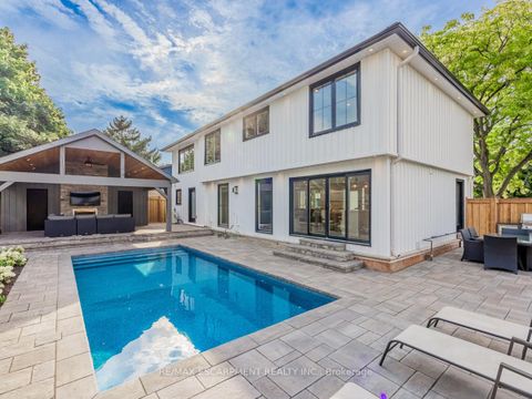 Photo 37 at 2212 Urwin Crescent, WO West, Oakville