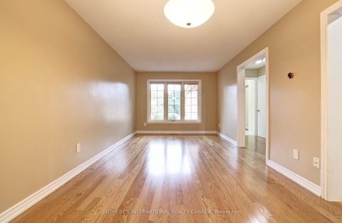Photo 11 at 2243 Shipwright Road, GA Glen Abbey, Oakville