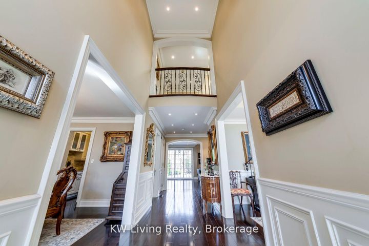 Photo 3 at 70 Hartfield Road, Humber Valley, Toronto