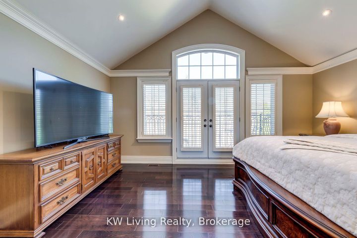 Photo 25 at 70 Hartfield Road, Humber Valley, Toronto