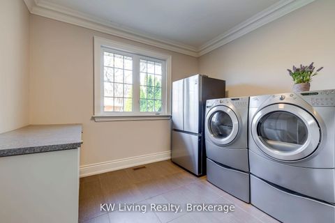 Photo 18 at 70 Hartfield Road, Humber Valley, Toronto