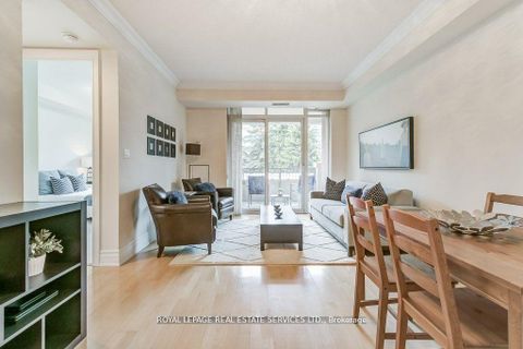 Photo 4 at 209 - 10 Old York Mills Road, York Mills, Toronto