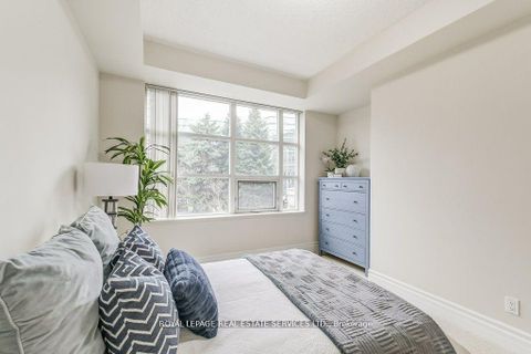 Photo 18 at 209 - 10 Old York Mills Road, York Mills, Toronto
