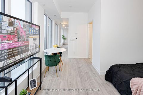 Photo 1 at 1820 - 2020 Bathurst Street, Cedarvale, Toronto