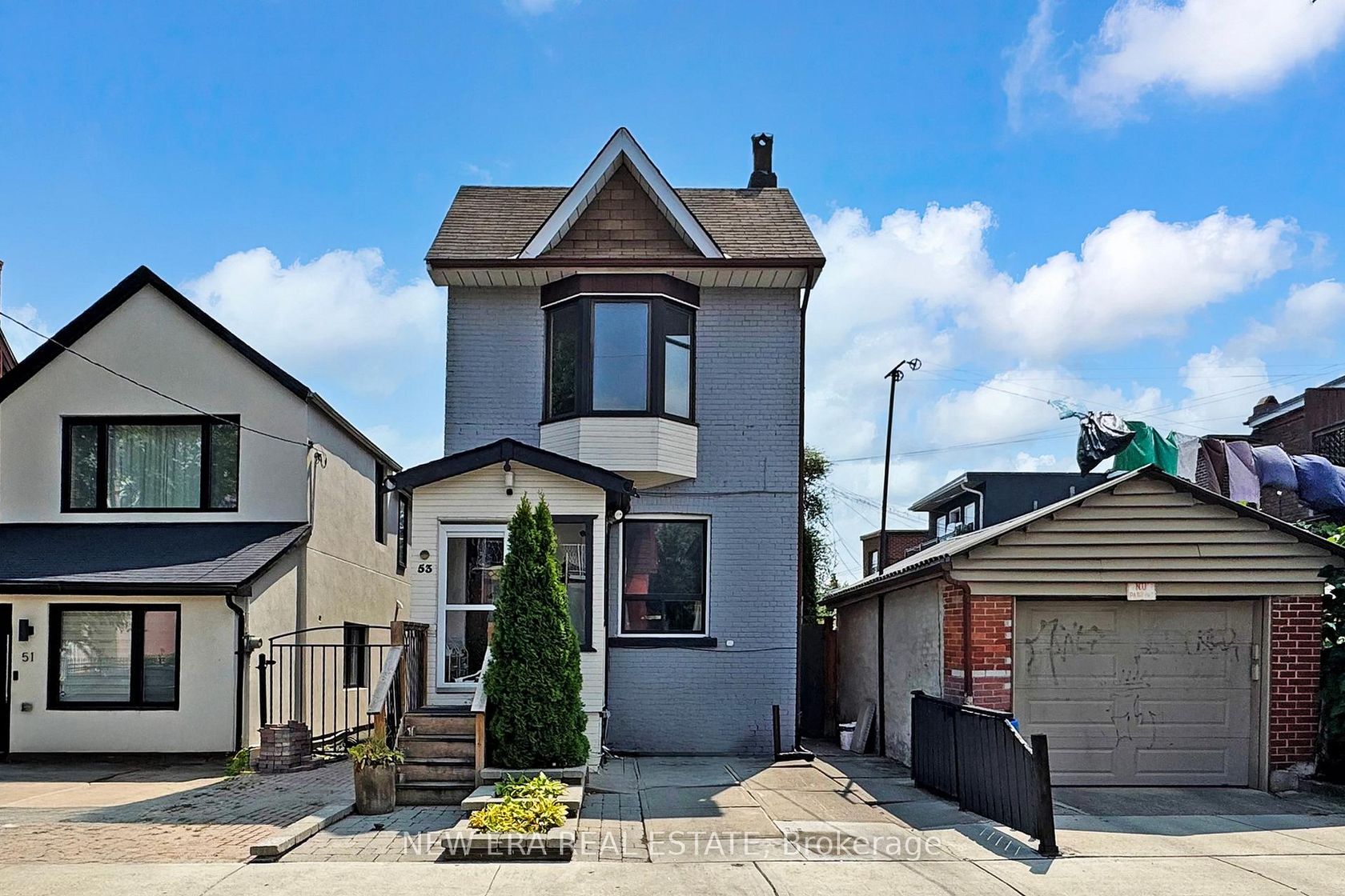 53 Burnfield Avenue, Junction, Toronto 