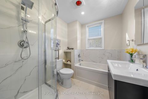 Photo 12 at 977 Broadview Avenue, Broadview North, Toronto