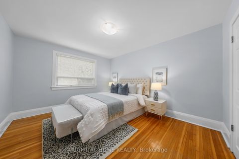 Photo 15 at 977 Broadview Avenue, Broadview North, Toronto