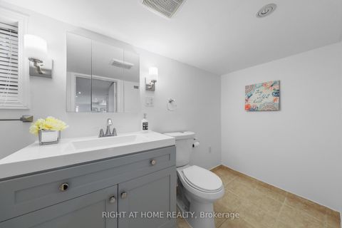 Photo 23 at 977 Broadview Avenue, Broadview North, Toronto