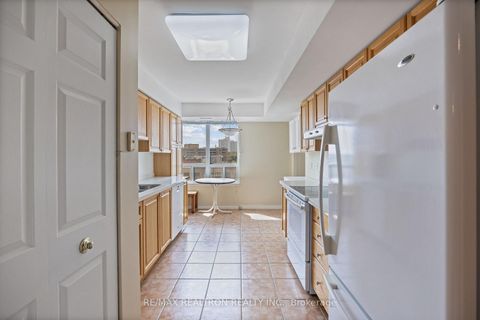 Photo 4 at 504 - 8 Covington Road, Lawrence, Toronto